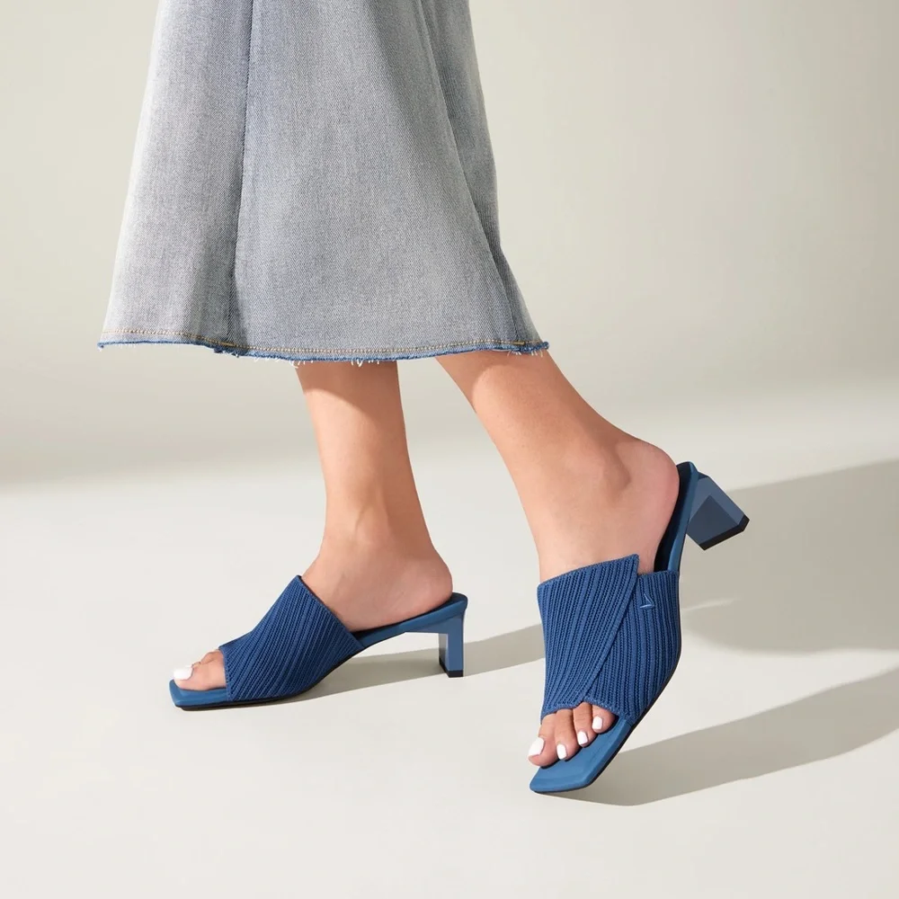 VIVAIA Square-Toe Block Heel Sandals - Picture 2 of 13